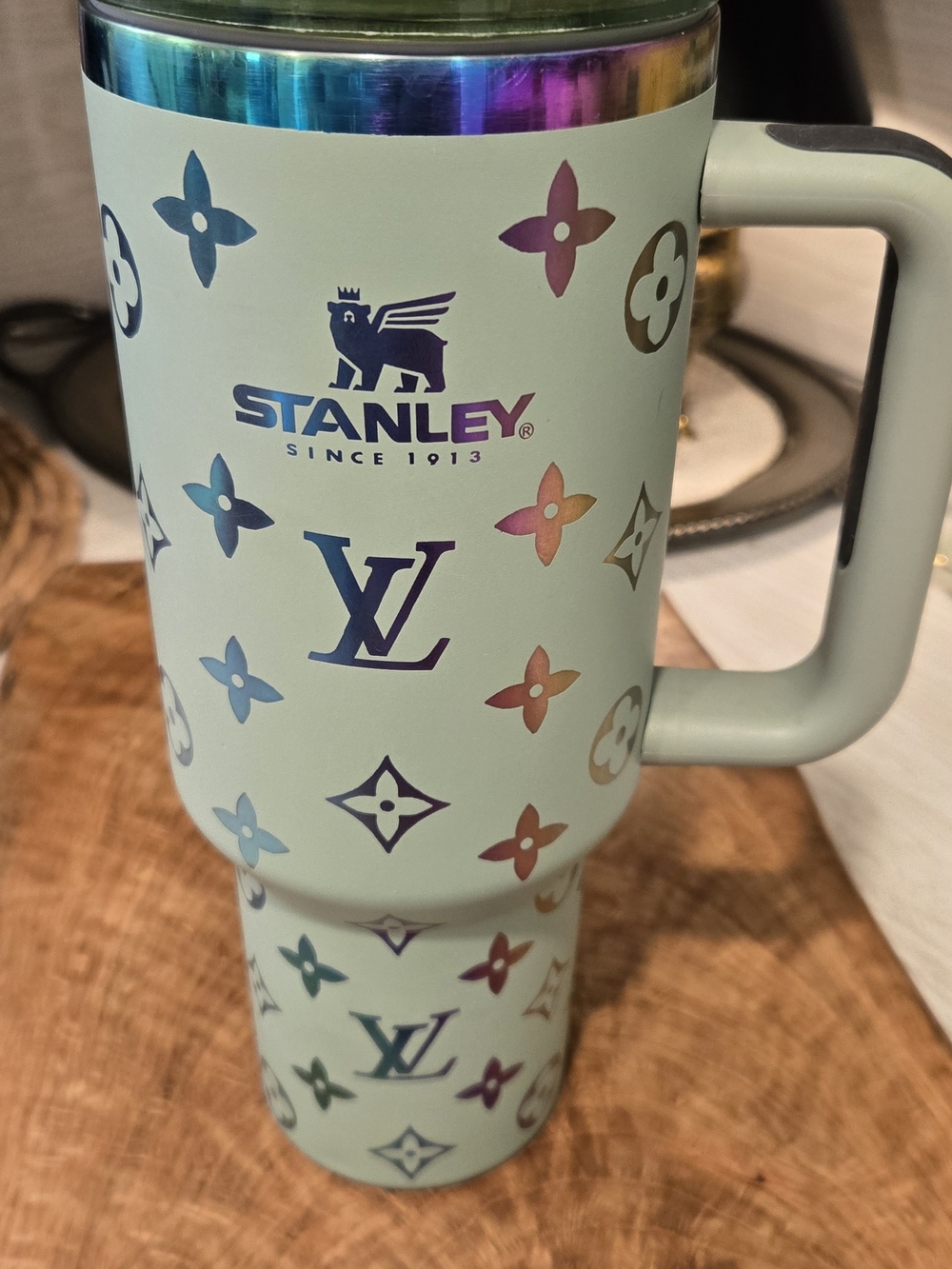 Stanley LV Collaboration Mint Green Insulated Travel Mug - Picture 2 of 8